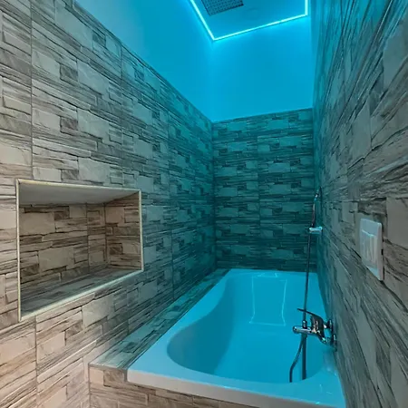 Apartment Domus Alba Naples